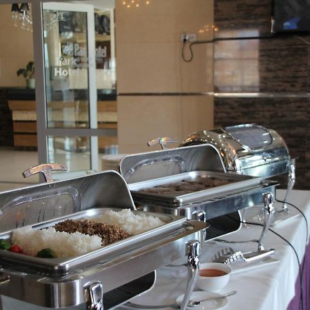 Park Hotel Ulaanbaatar Bagian luar foto