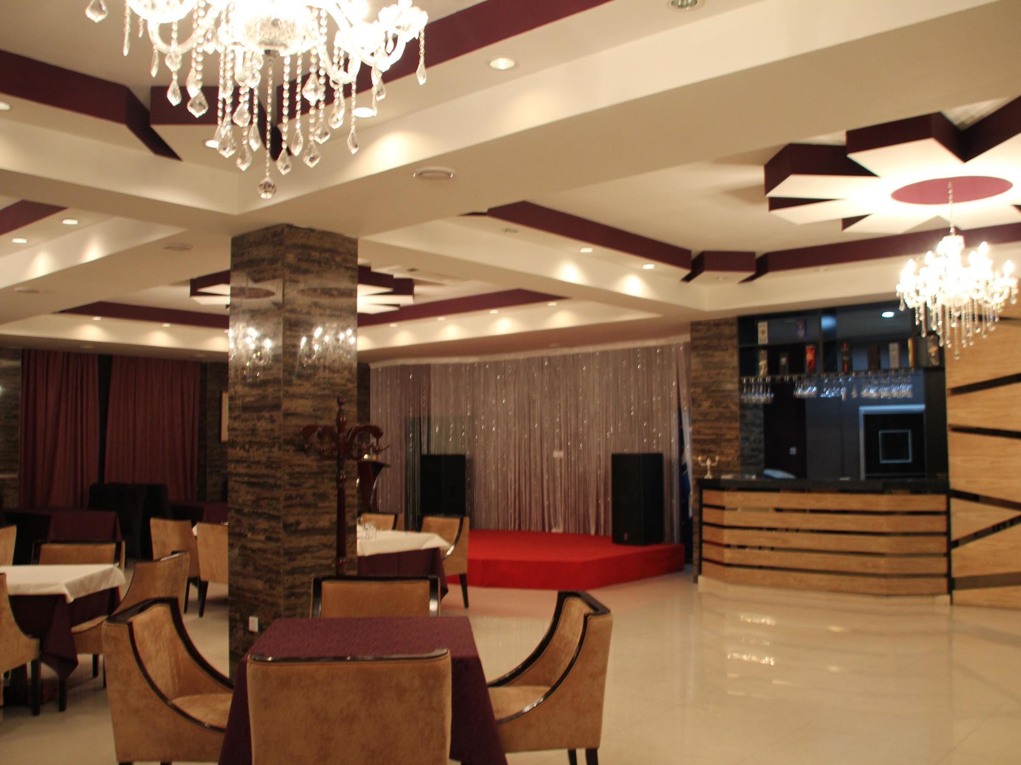 Park Hotel Ulaanbaatar Bagian luar foto